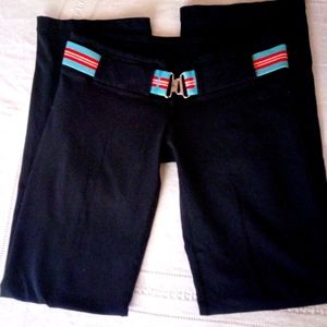 Belted Lululemon straight leg low rise black pant